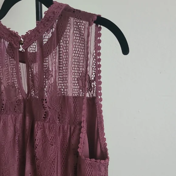 XXXL Sleeveless Lace Women's Dress - Burgundy - Picture 13 of 13